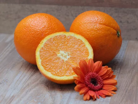 Słodka pomarańcza w polewie zastygającej 
